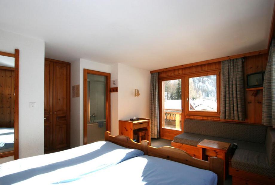 Hotel Garni Les Bouquetins Циналь Экстерьер фото