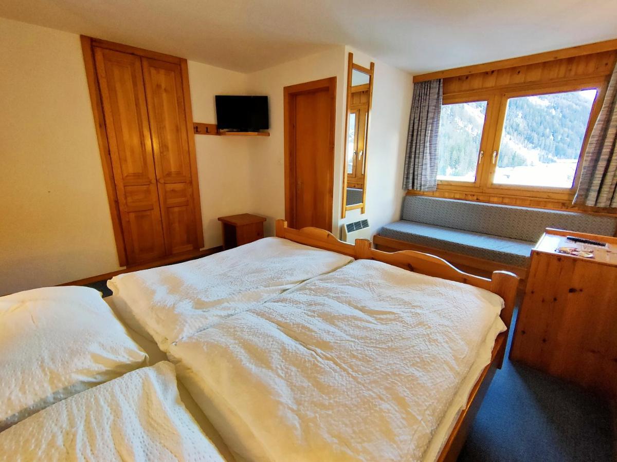 Hotel Garni Les Bouquetins Циналь Экстерьер фото
